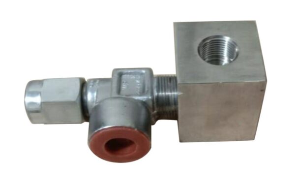 TC CONNECTOR 1/2″ X 9.5MM SERRATED NOZZLE